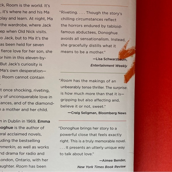 Room A Novel By Emma Donoghue Softcover Book 321 Pages - Picture 7 of 16